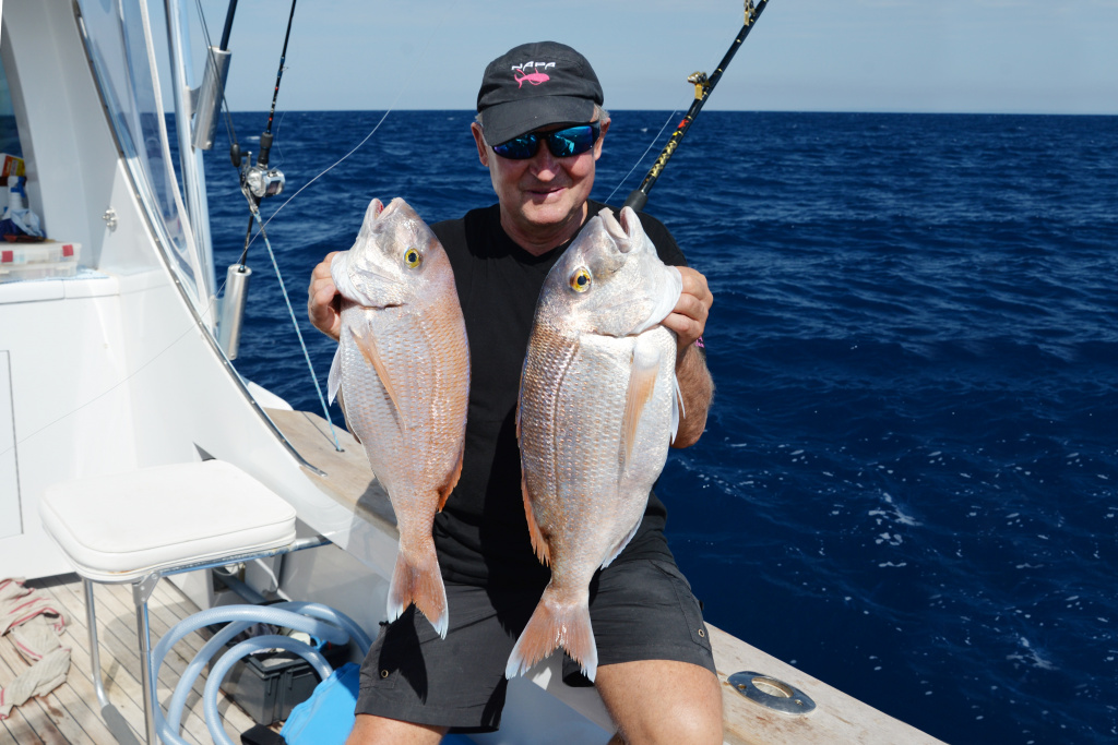 Pêche des calamars rouges dans les abysses - Blog Flashmer